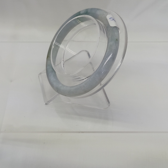 Jadeite Bangle - Picture 6 of 6